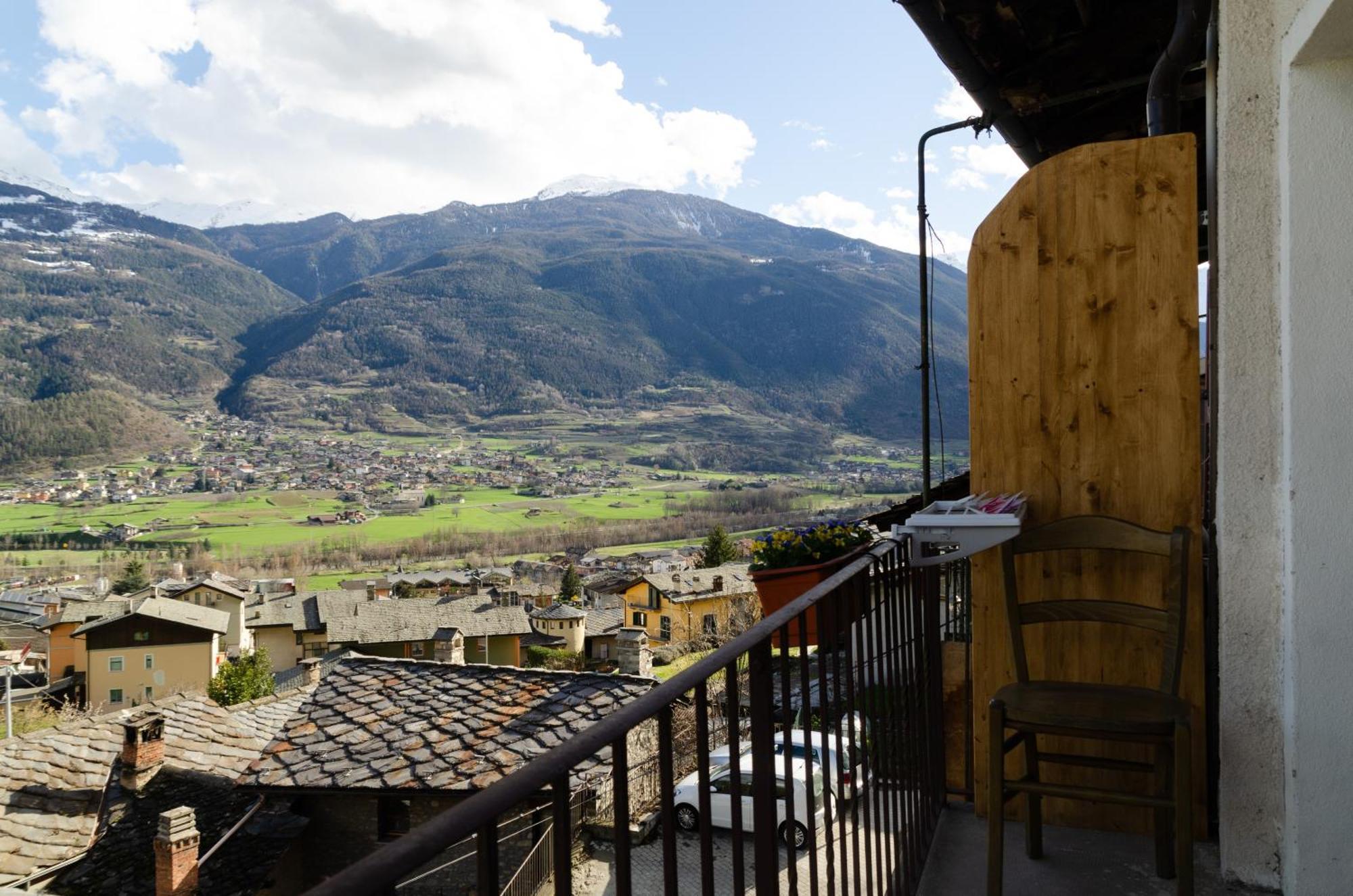 아오스타 La Casa Degli Aromi - Vista Montagna E Relax 빌라 외부 사진